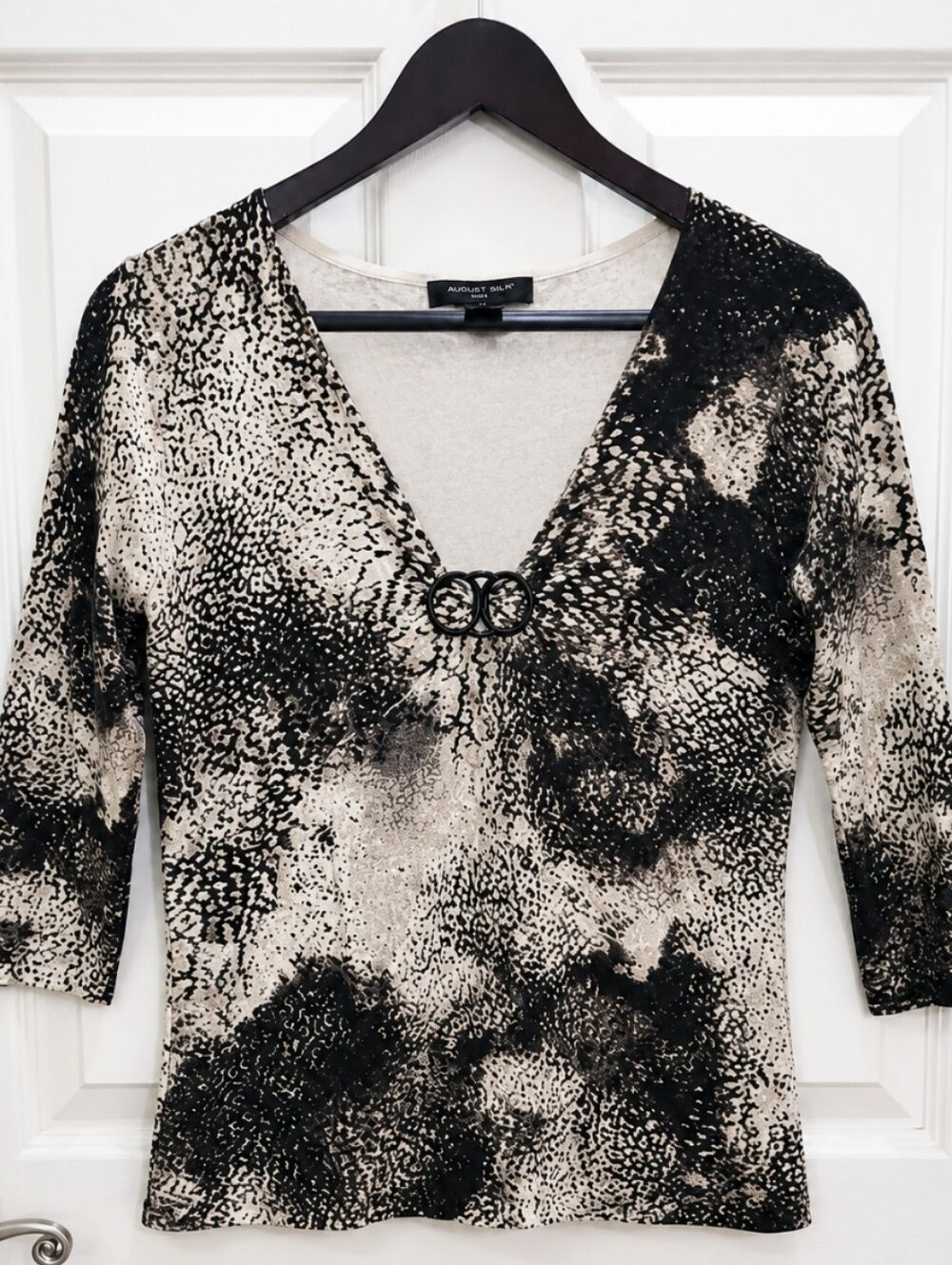 August Silk Brown Black Silk Blend Abstract Snake Print Inspired Vneck Top Sz M
